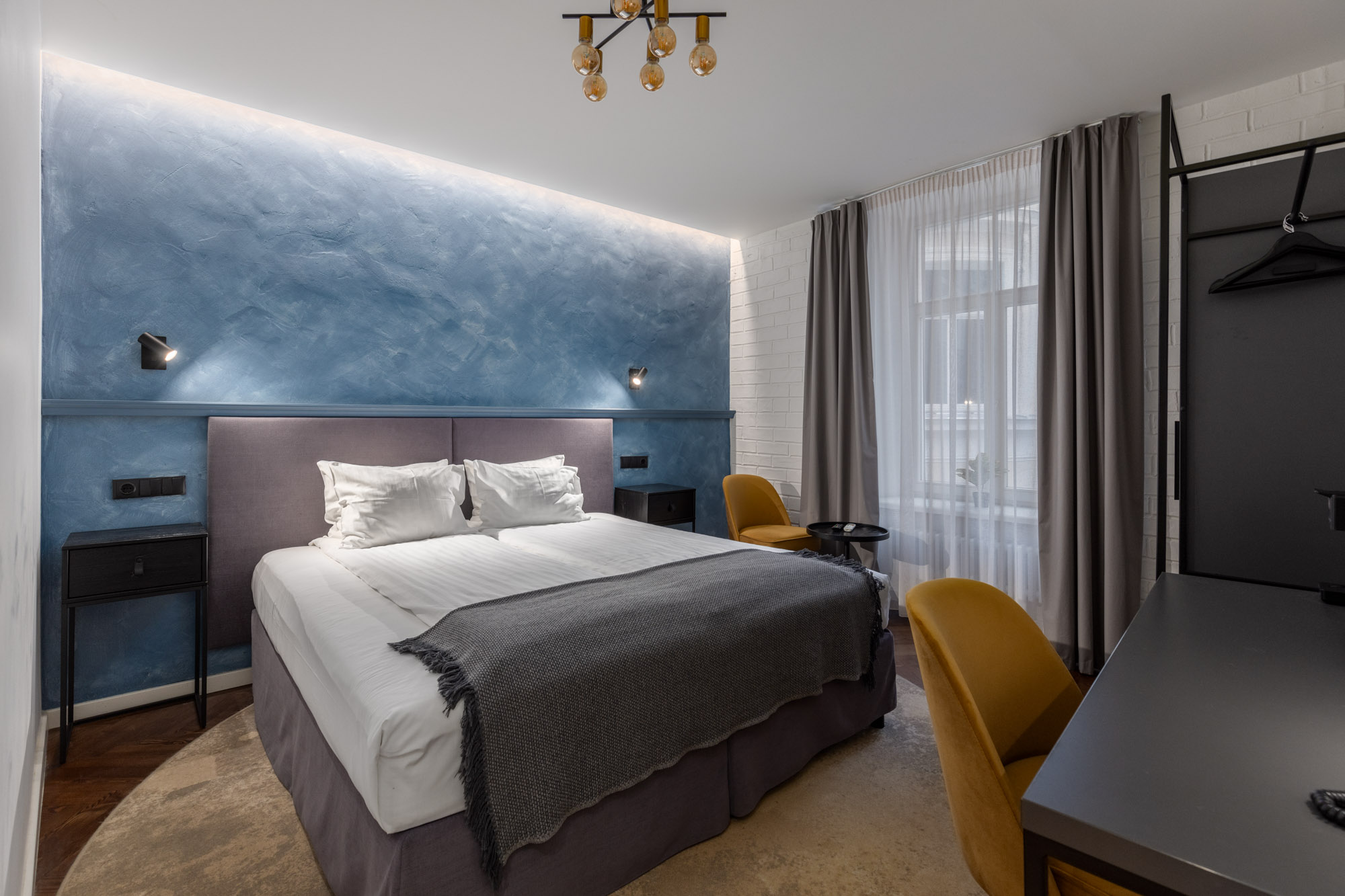Standard_room_Konventa_Sēta.jpg